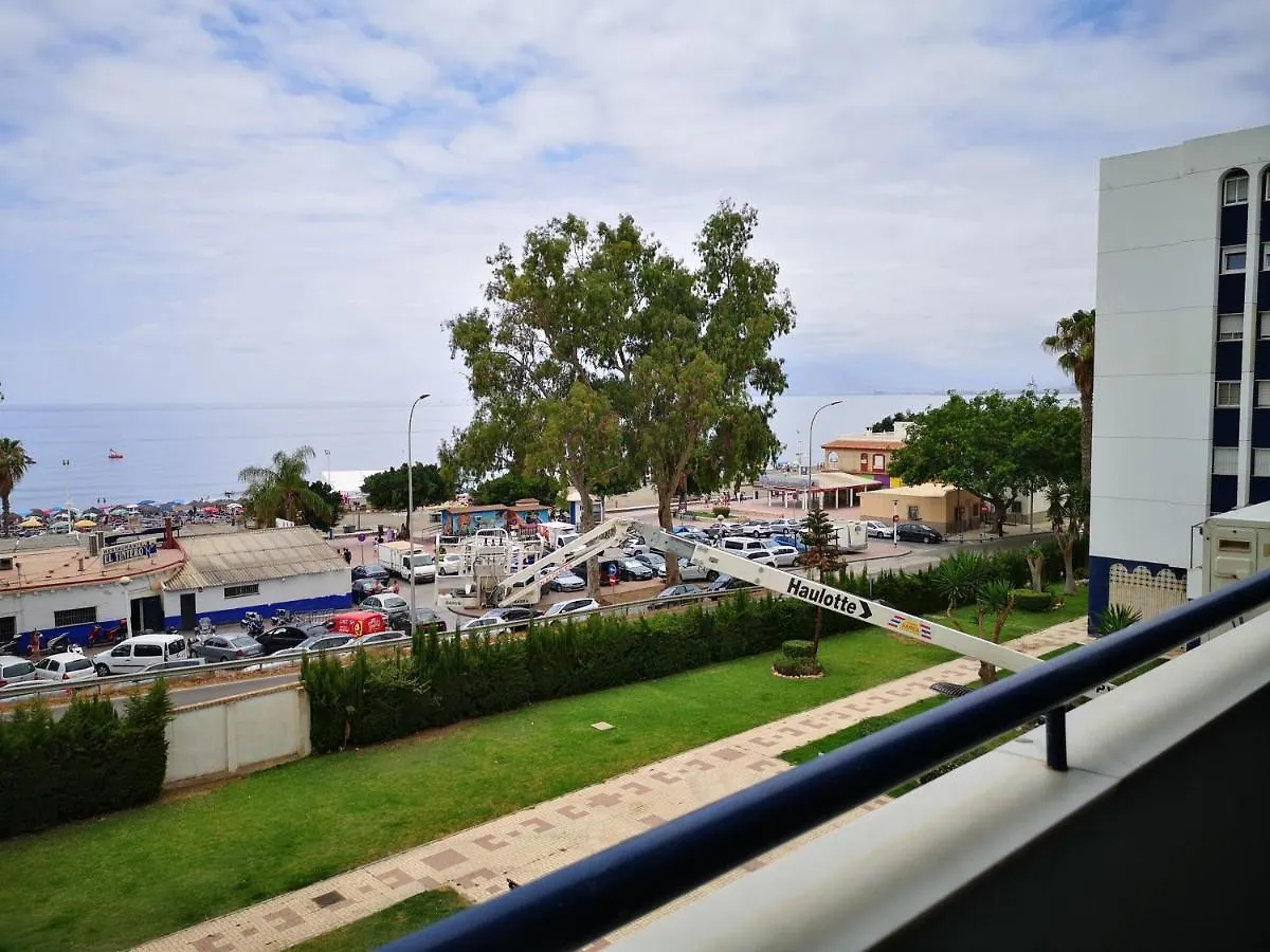 Frente Al Mar El Palo Apartment Malaga