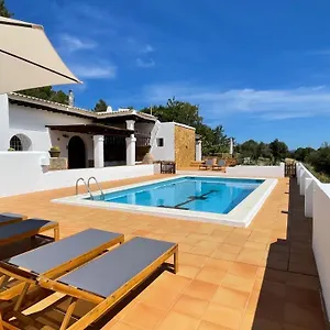 https://finca-can-toni-den-real.balearic-islands.net